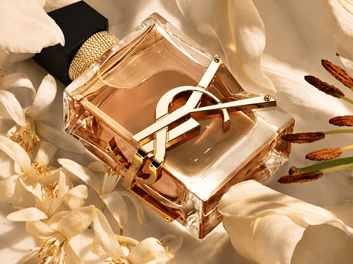 Yves Saint Laurent — Free Libre Flowers & Flames Fragrance Sample